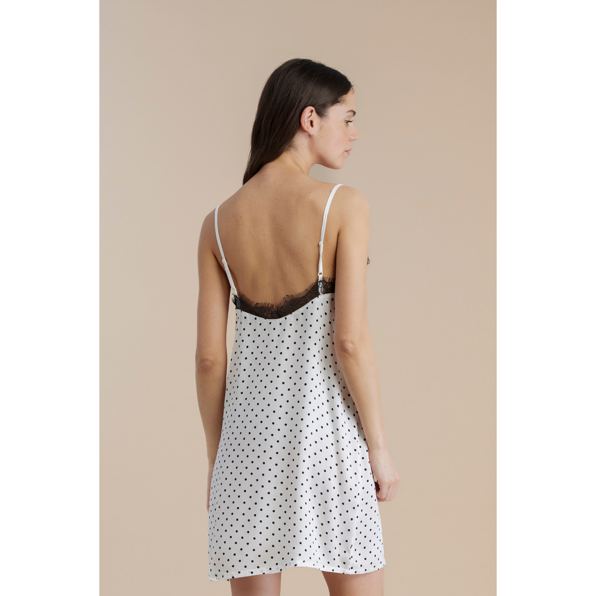 Camicia da notte donna in viscosa bretellina articolo pois Noidinotte