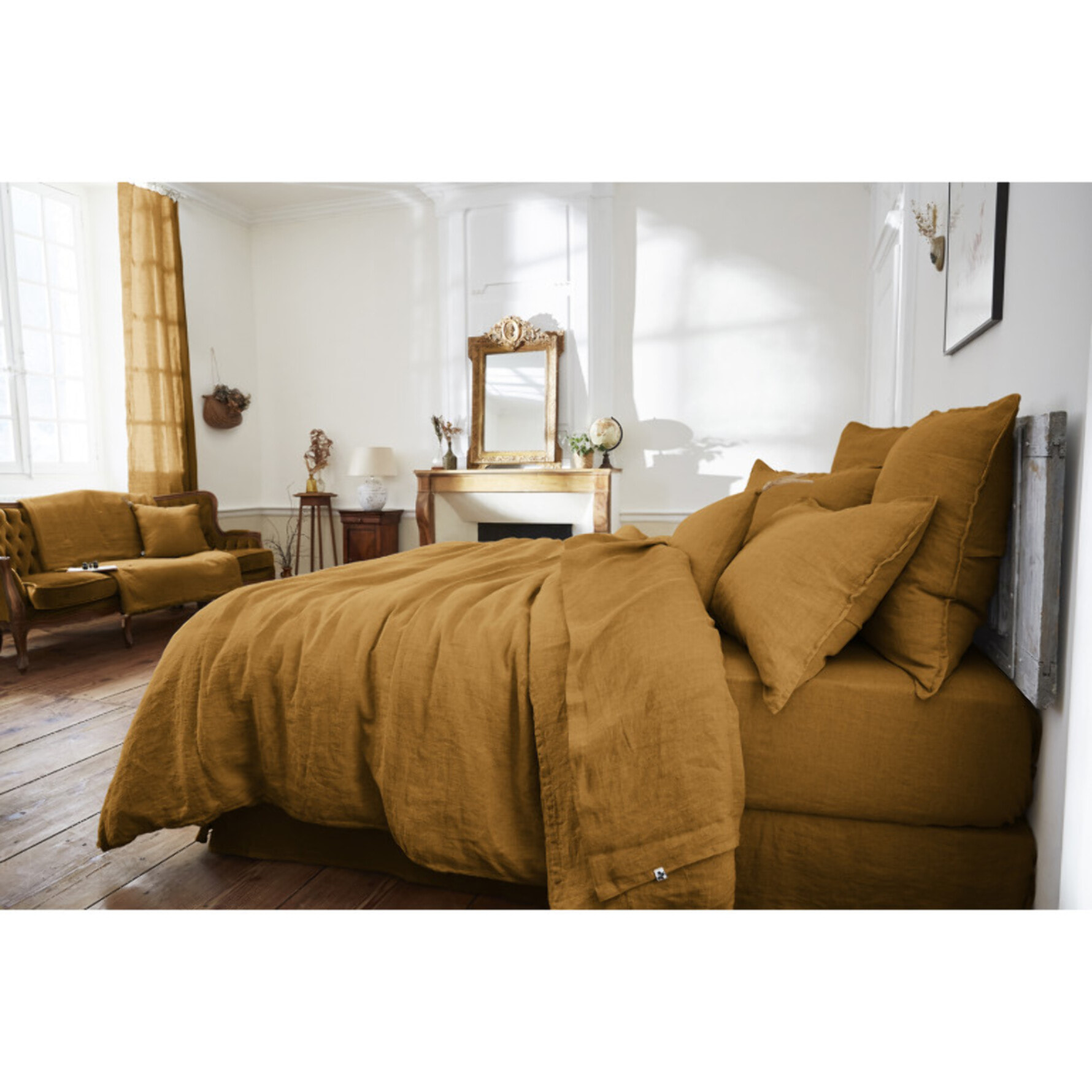 Coussin en lin lavé déhoussable 45 x 45 cm à pompons - 5 coloris - SOLINE