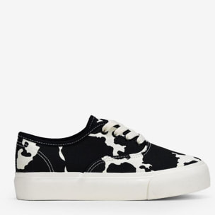 Zapatillas de tela con estampado vaca y plataforma