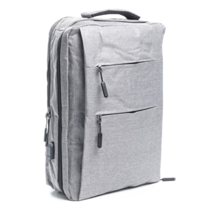 Mochila cabina multi compartimento, porta Laptop 17''. Adaptable a Trolley. Toma USB externa oculta.