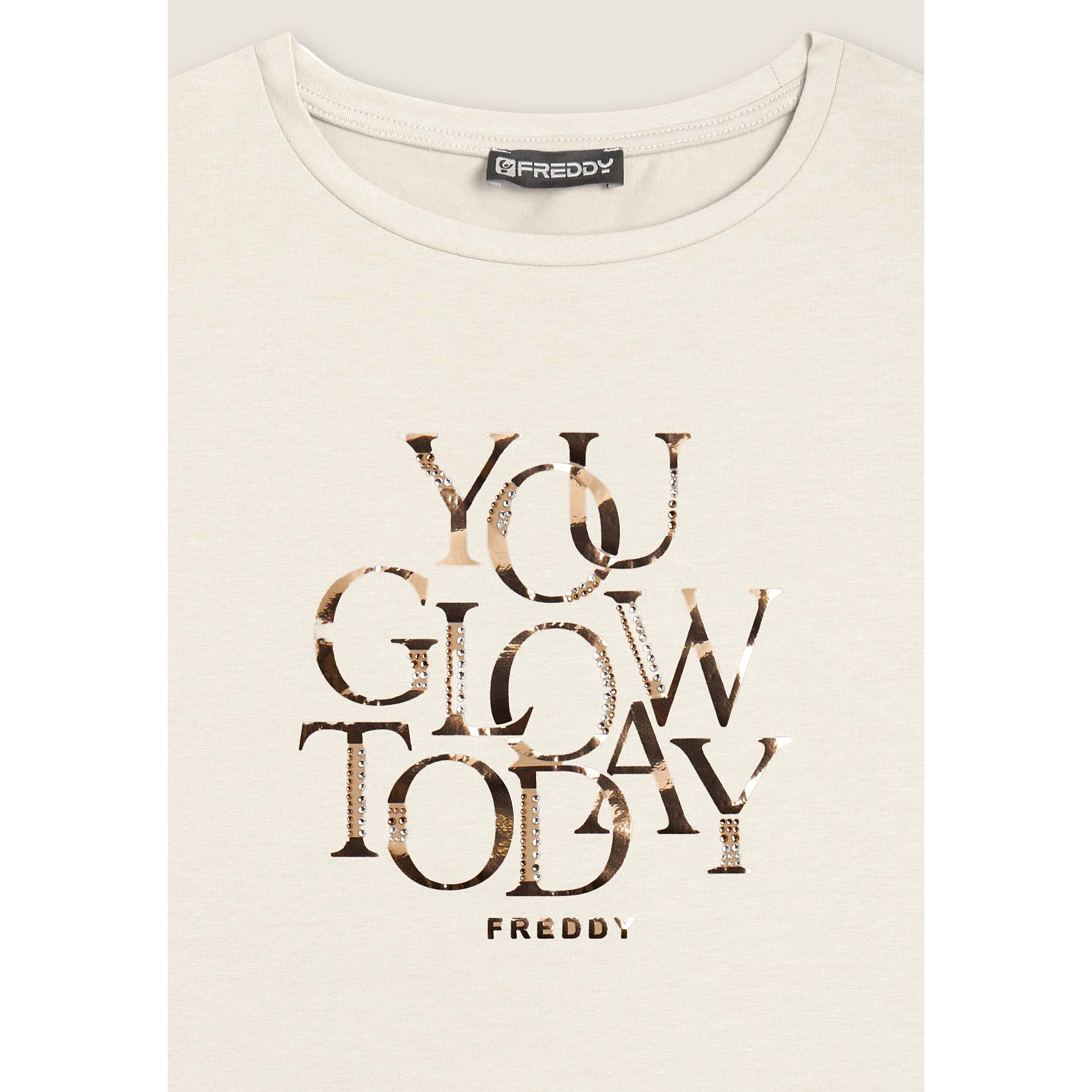 T-shirt con strass “You Glow Today”