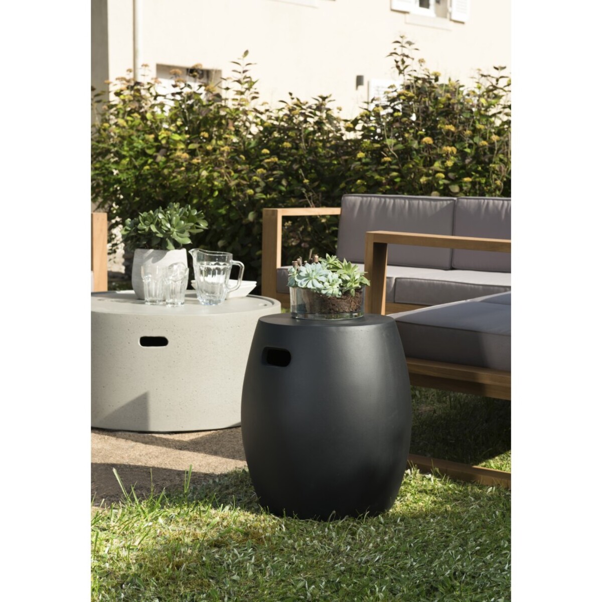 HECTOR - Table d'appoint de jardin ronde béton 43x43 cm noir