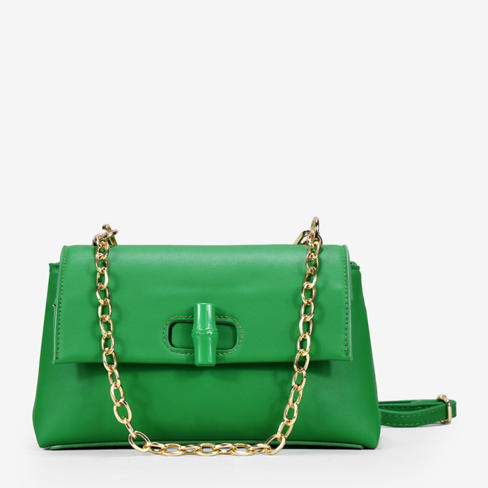 Bolso bandolera verde con solapa