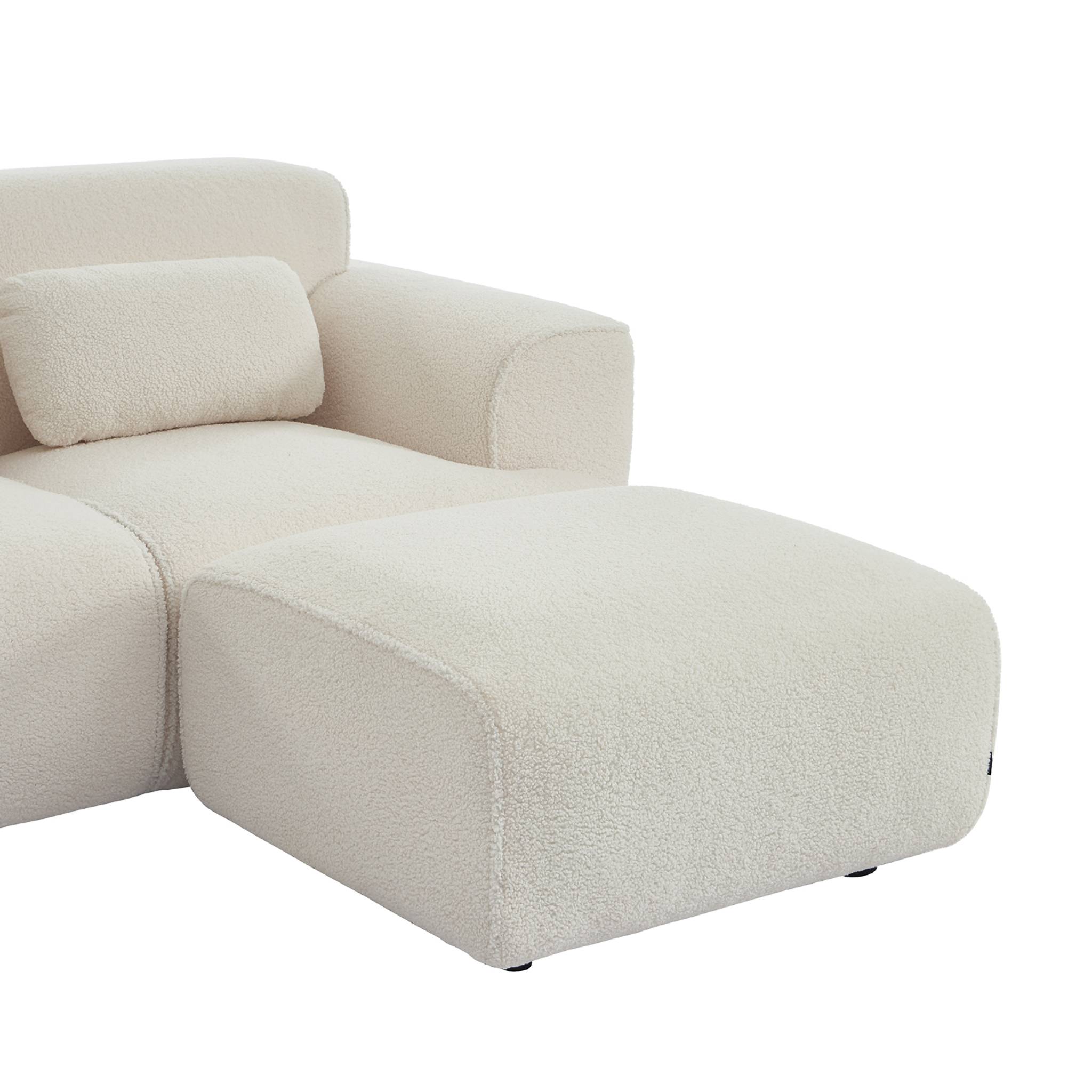 Pouf. module pour canapé. repose-pieds pour canapé 2 places en bouclette blanche. L 76 x P 70 x H 41cm - Wallas