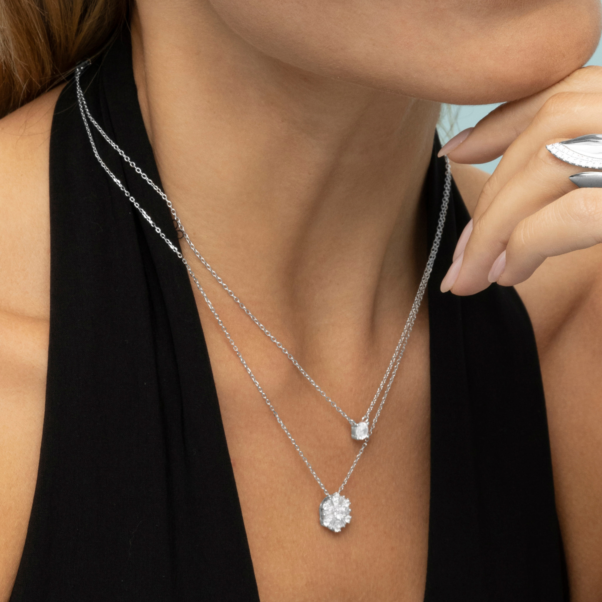 Collar Keval acabado plata