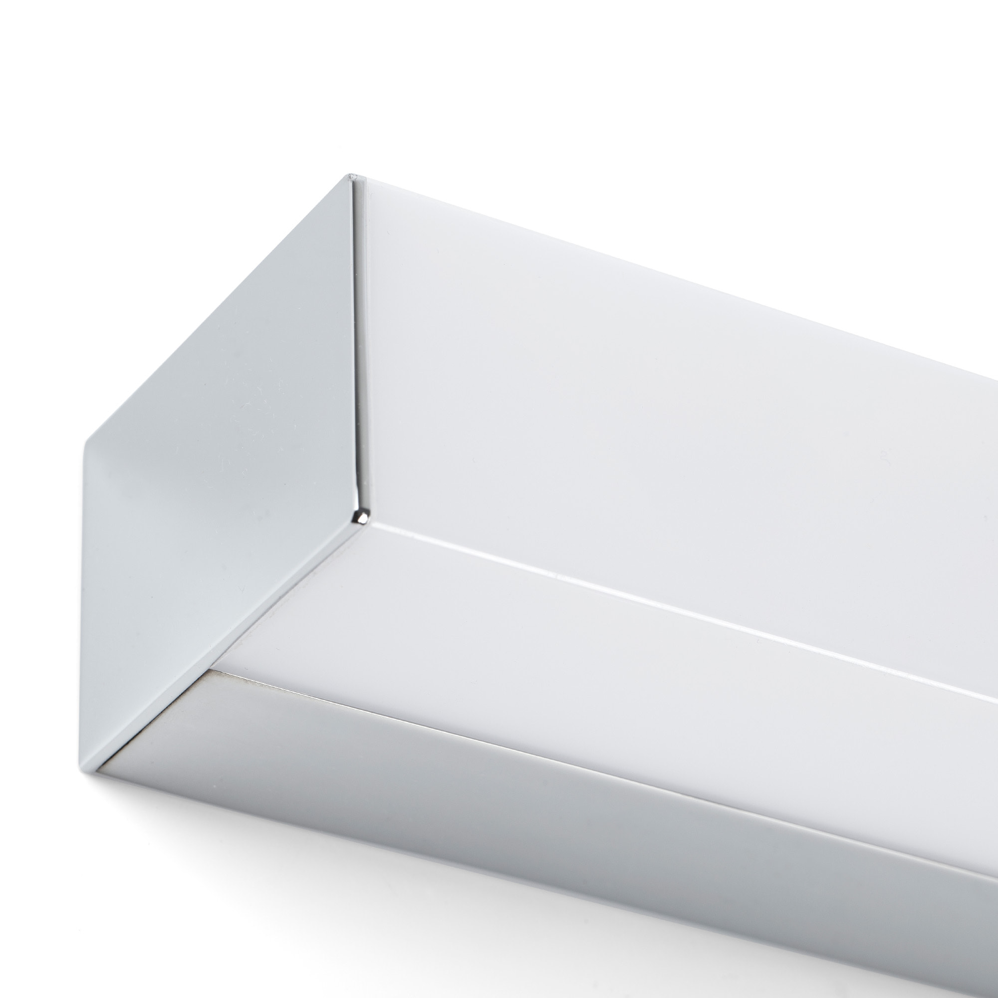 NILO 600 Aplique cromo 12W