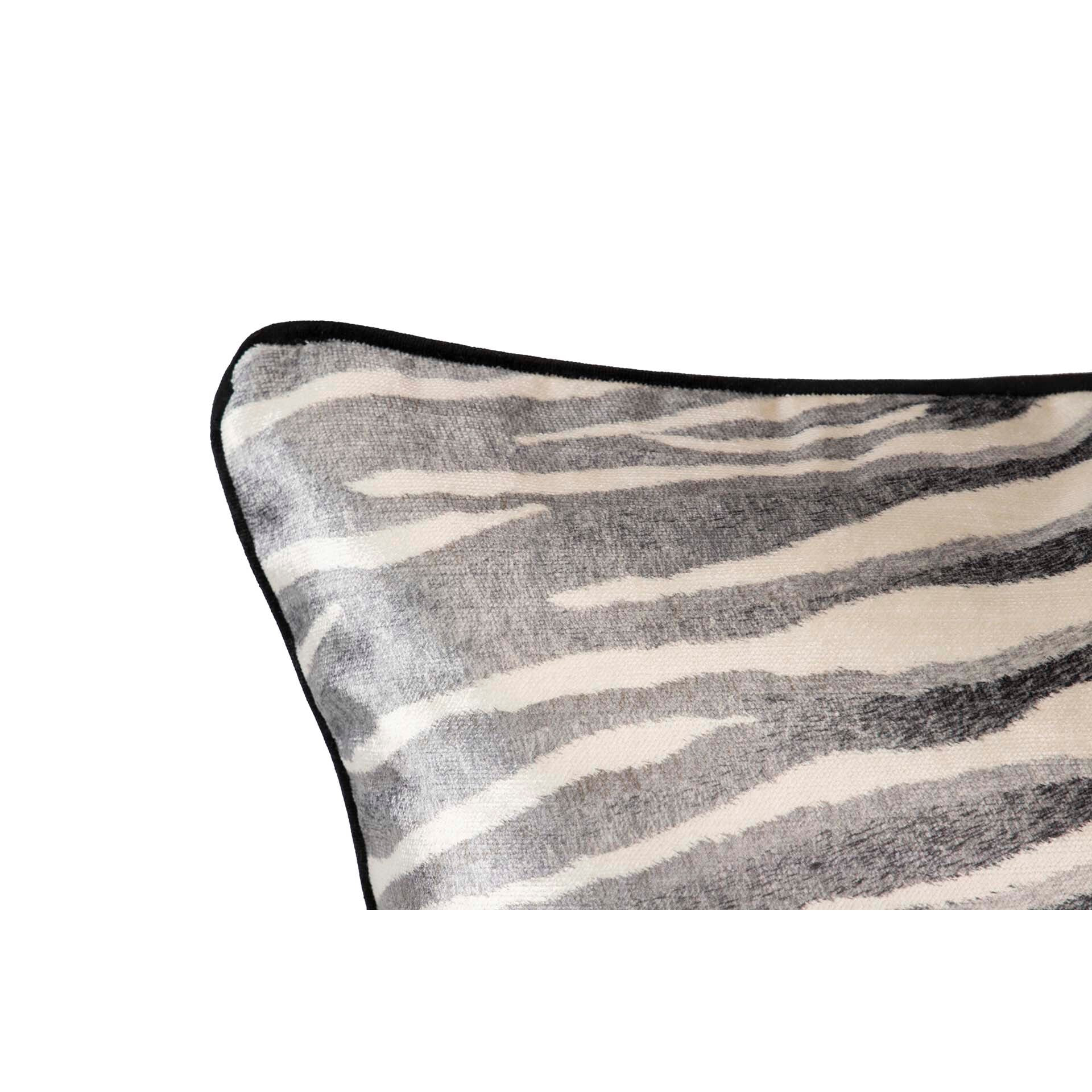 Cojin Velvet Tigre 45x13x45 Cm