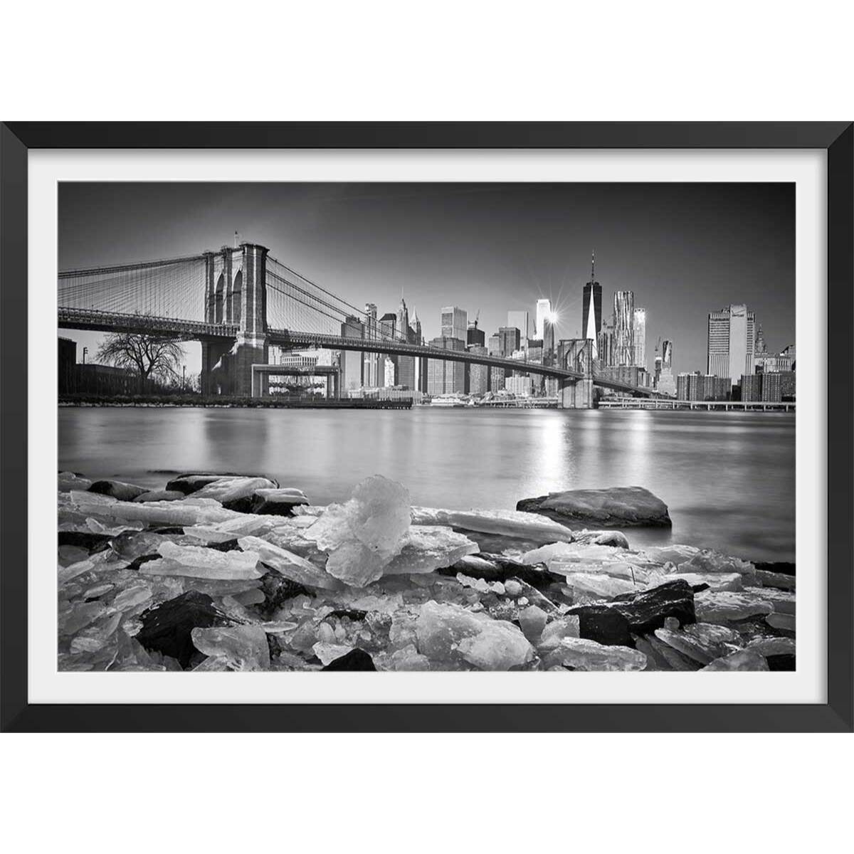 Poster le pont et manhattan Affiche + cadre en bois - Noir