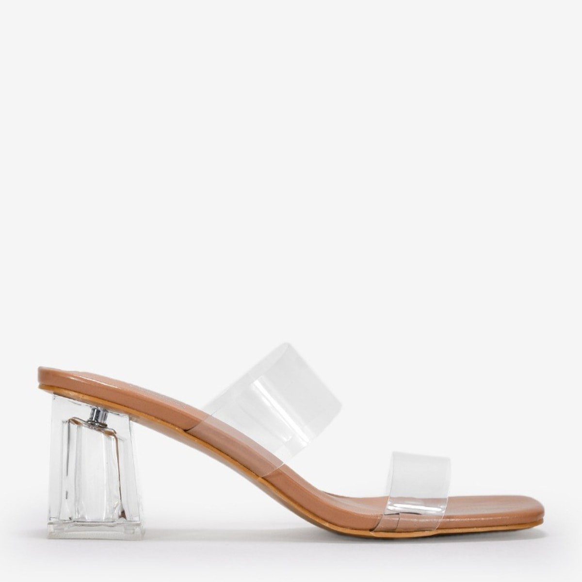 Sandalias de tacón transparentes