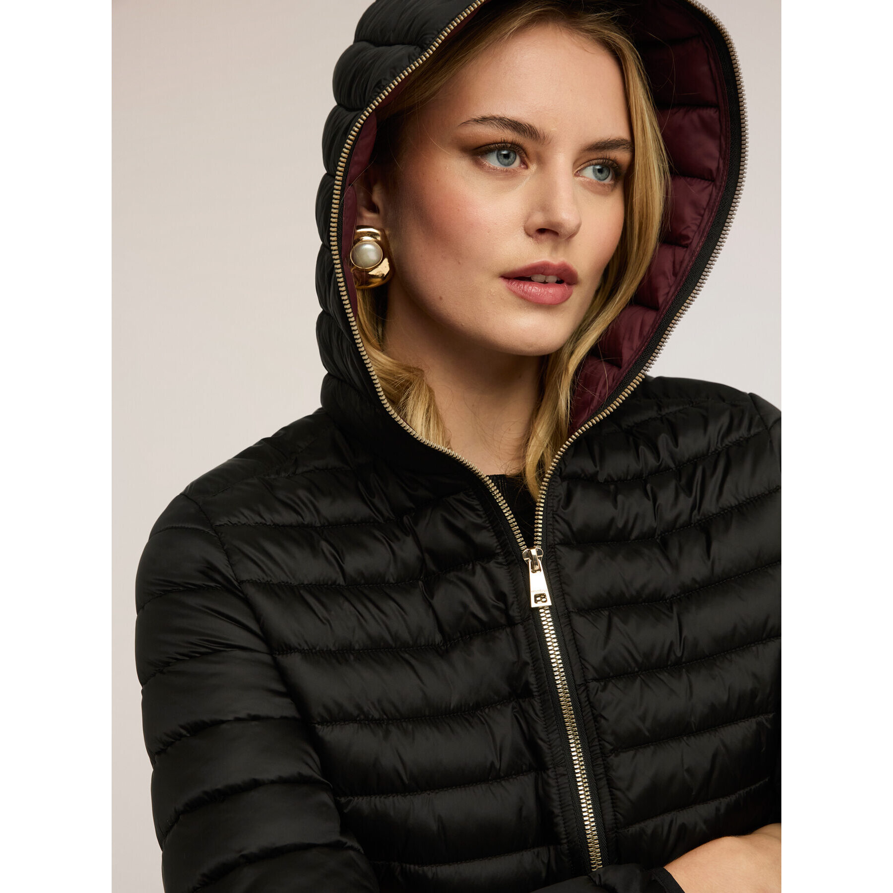 Motivi - Piumino lightweight con cappuccio - Nero