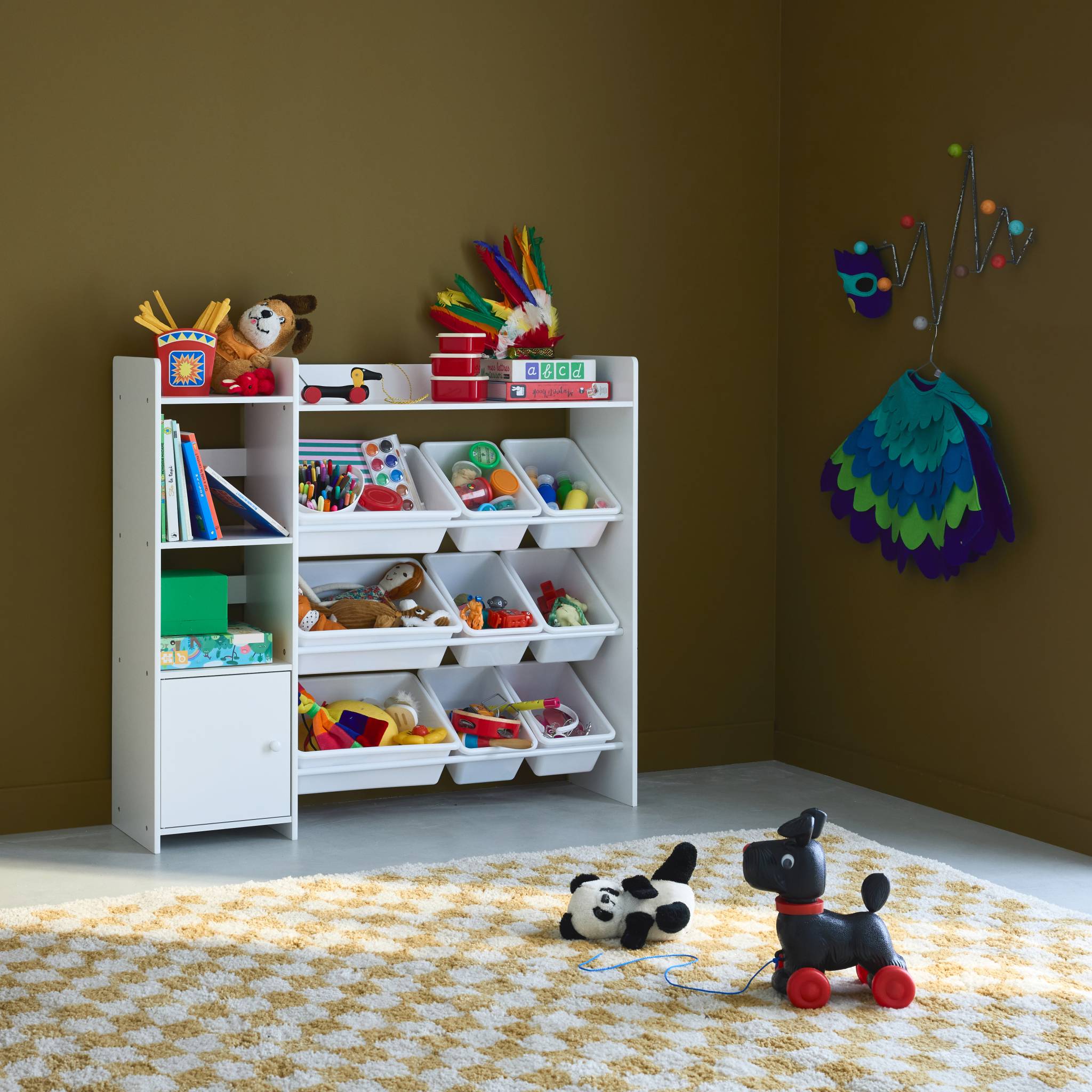 Meuble de rangement enfant. blanc. 9 bacs de rangement. 4 étagères. 1 porte