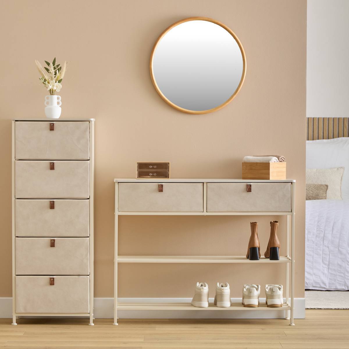 Console 2 tiroirs Tissa avec range-chaussure beige