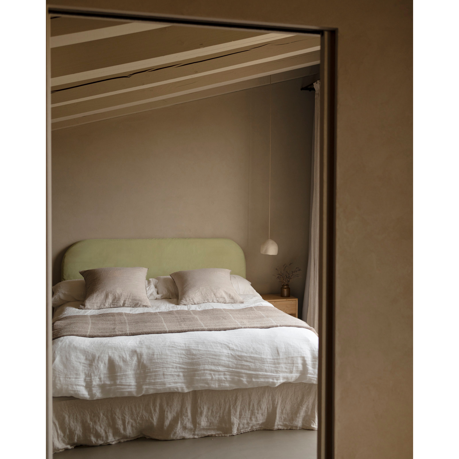 Tête de lit déhoussable en velours côtelé vert citron en différentes tailles