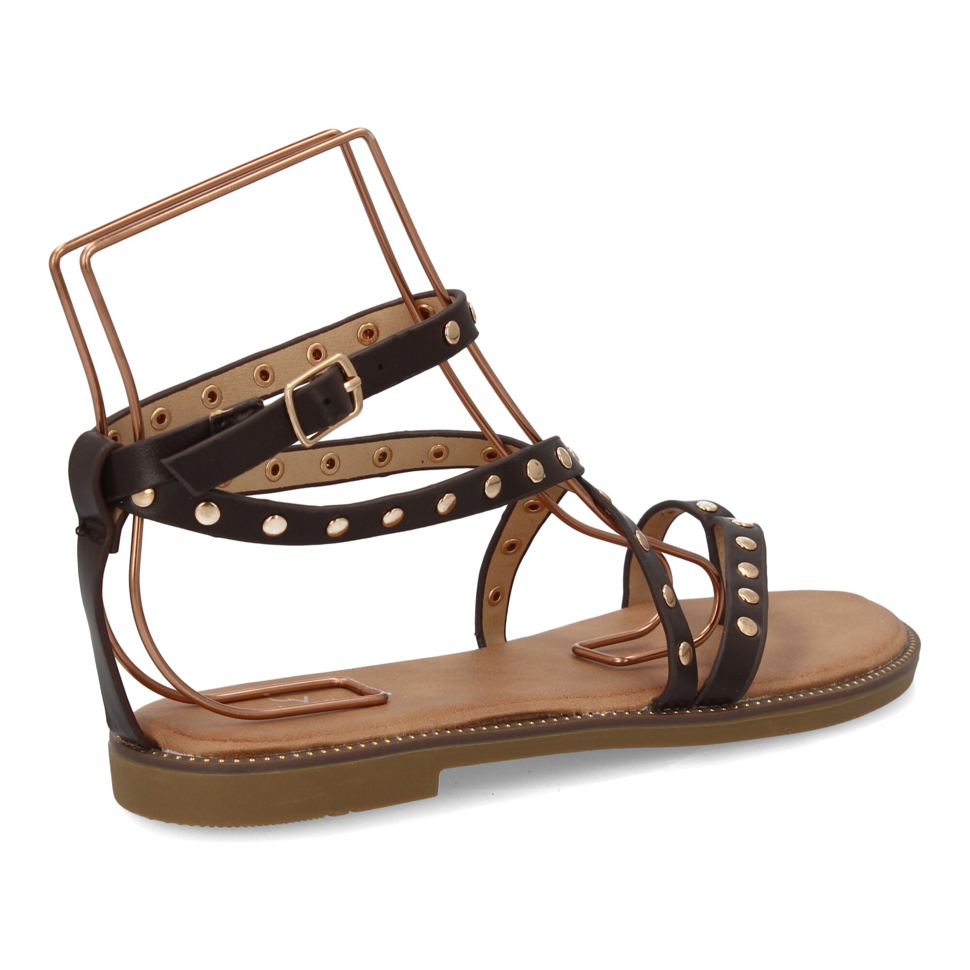 Sandalia plana con tiras y tachuelas para mujer.