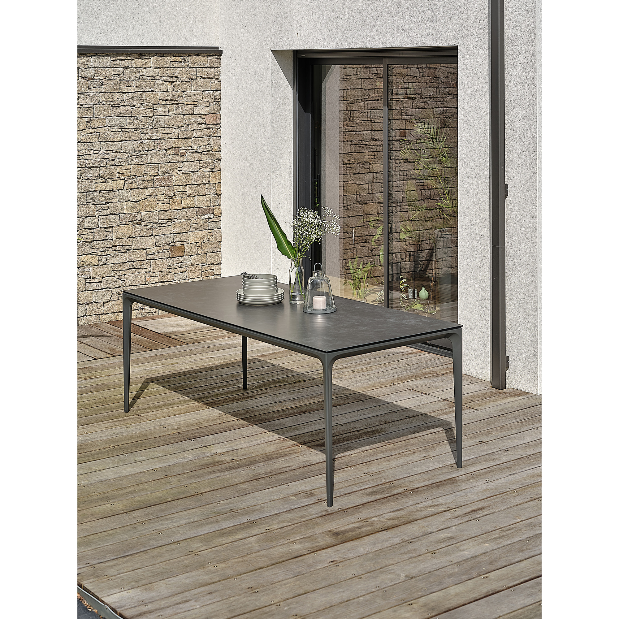 TIGUA - Table de jardin 8 places en Céramique - Gris anthracite