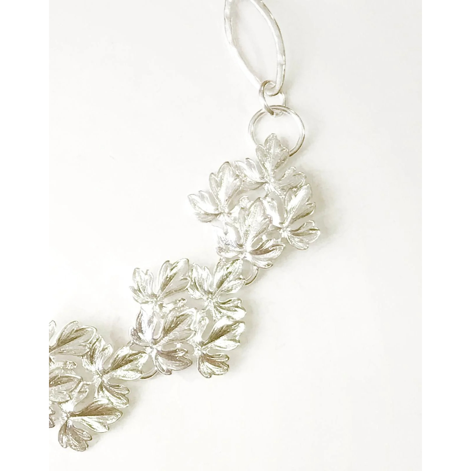 Cinturón cadena plata chapado hojas plata ajustable