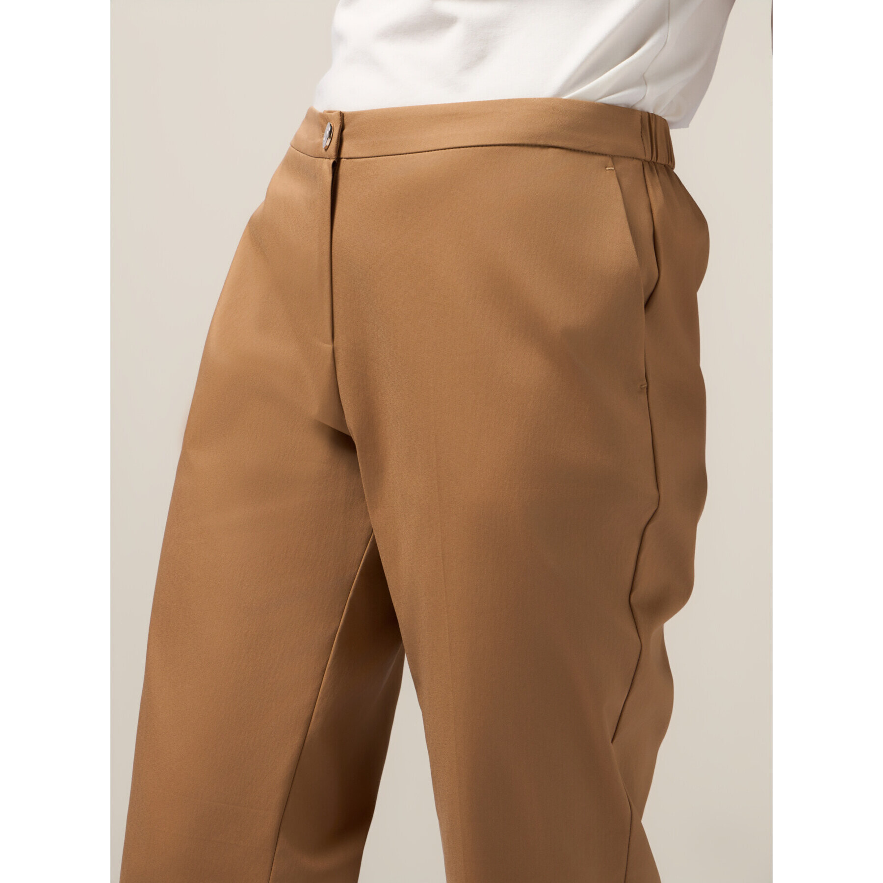 Oltre - Pantalones chinos de raso de algodón - Marrón