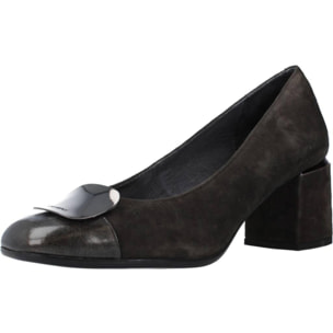 Salones Mujer de la marca STONEFLY  modelo BRIDGET 2 PATENT/GOAT SUEDE GRIS