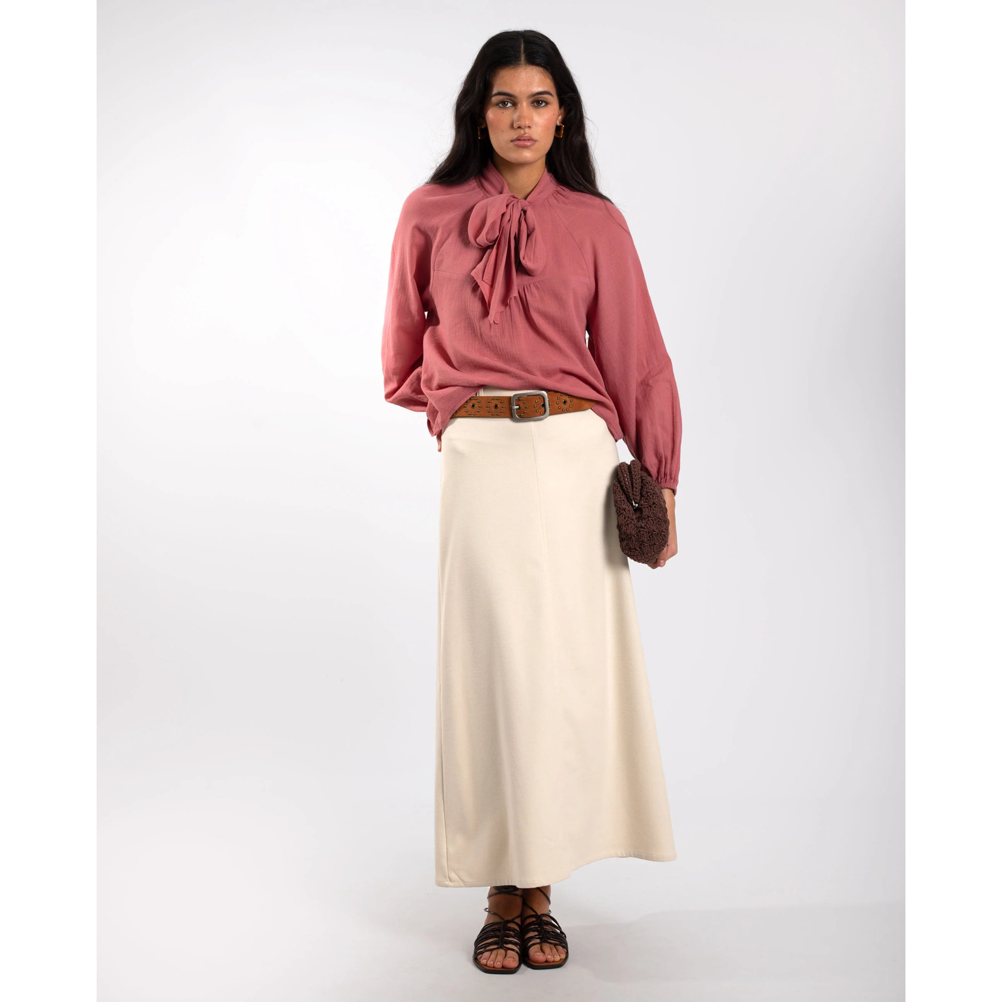 Blusa de manga larga con lazada