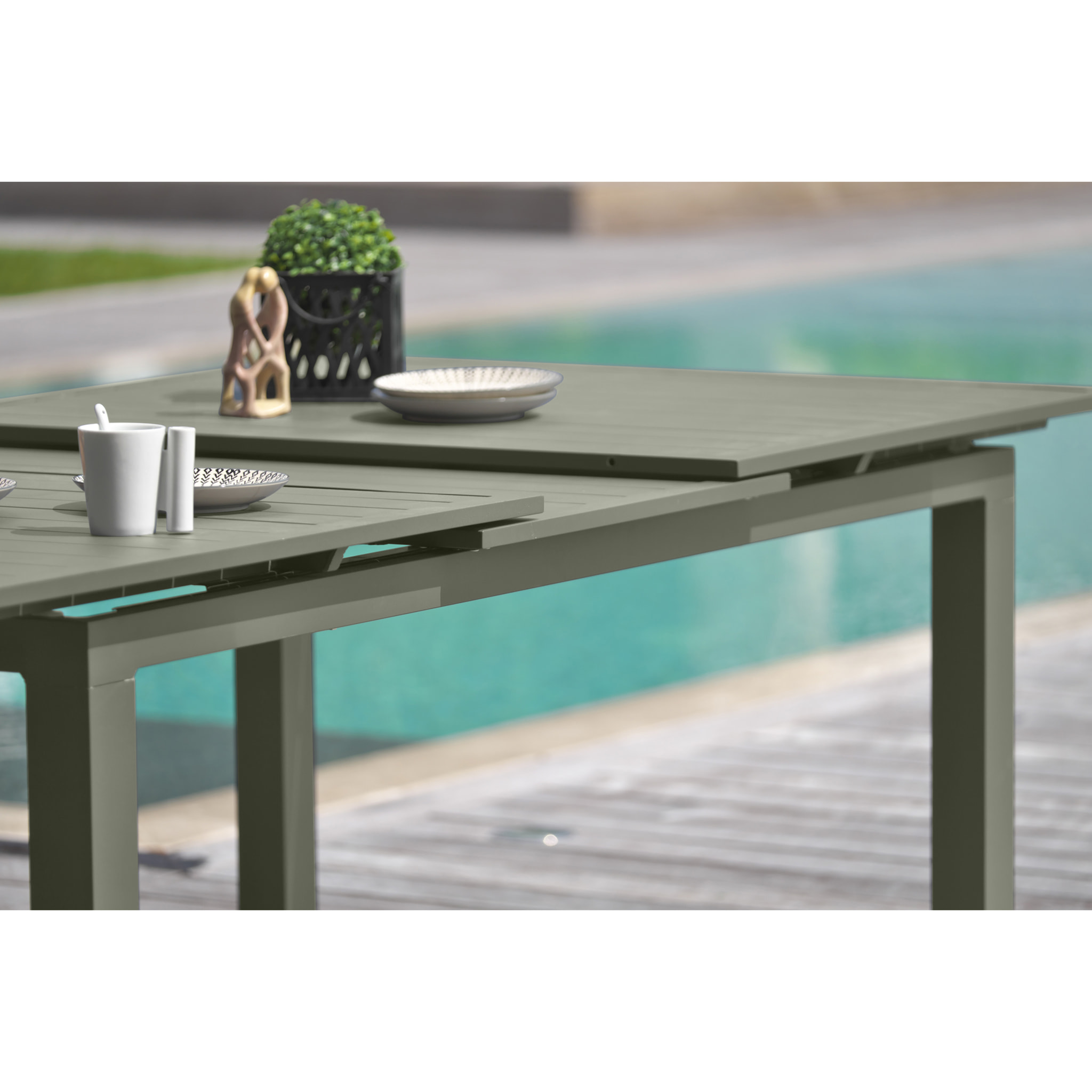 MIAMI - Ensemble repas de jardin 6 places en aluminium kaki