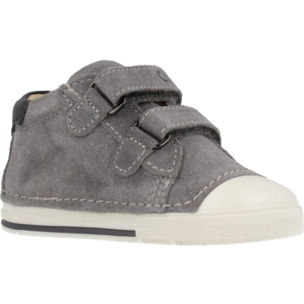 Zapatillas Niño de la marca CHICCO  modelo 1060434 GRIS