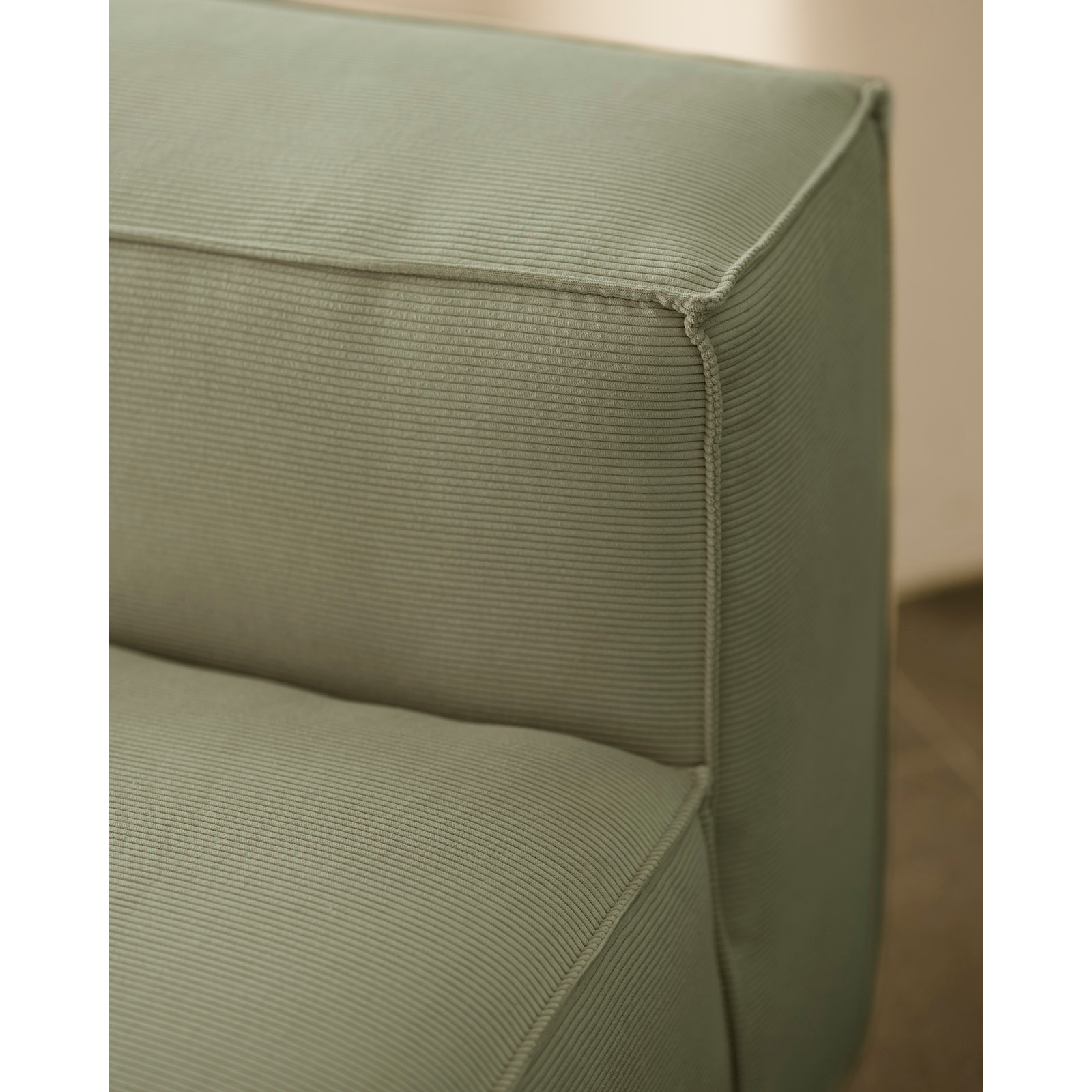 Fauteuil en velours côtelé couleur vert bleuté de 110x90cm Hauteur: 70 Longueur: 110 Largeur: 90
