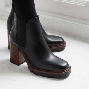 Chelsea Boot British Passport Nero