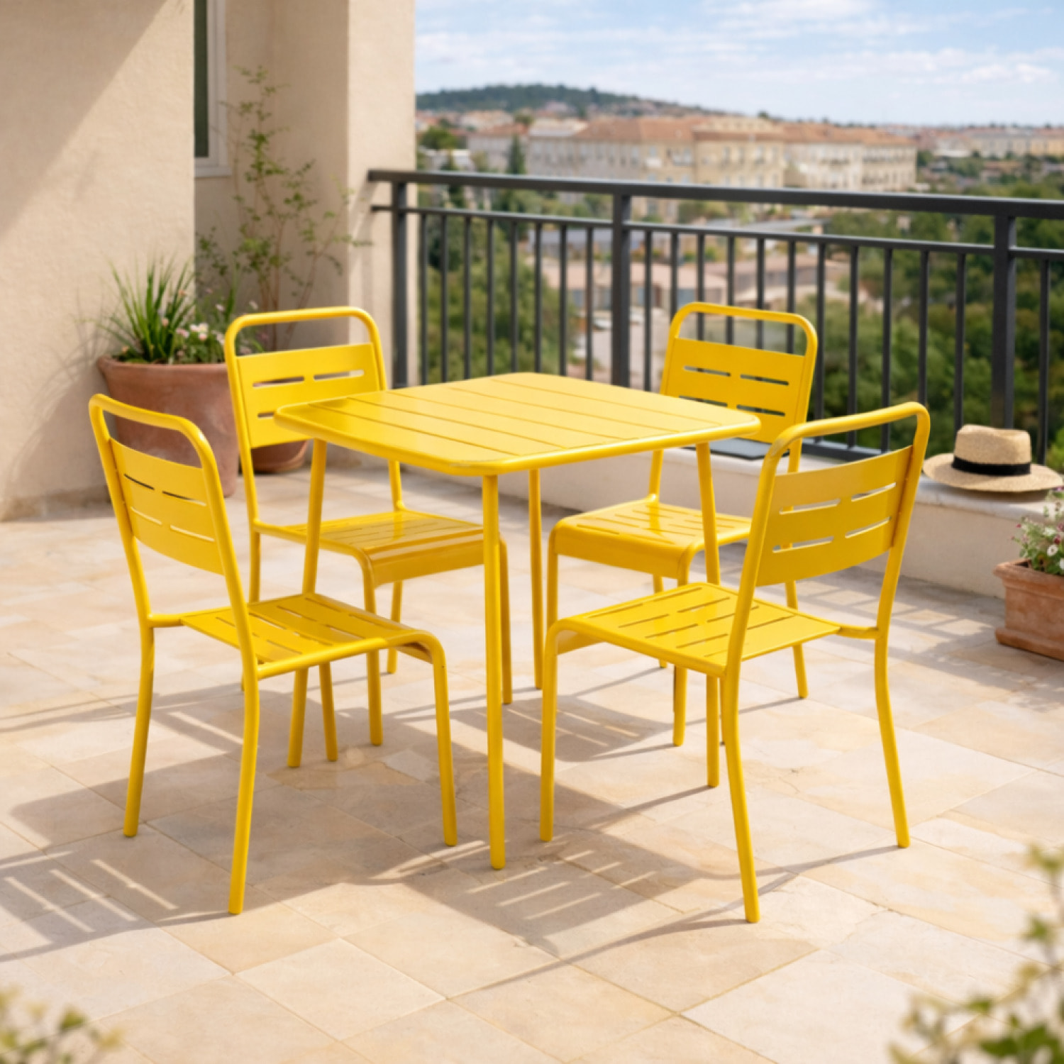 Table carrée 4 places 70x70cm jaune EVORA