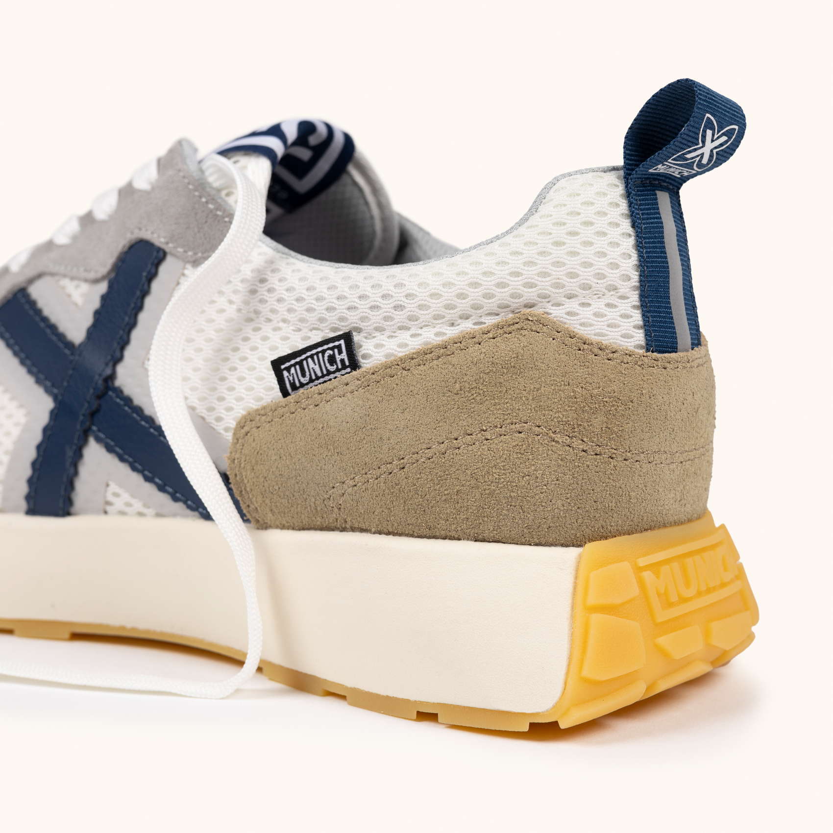 Zapatilla Heritage Running MUNICH XEMINE 97