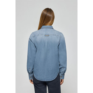 Camisa denim con dos bolsillos y detalle Polo Club