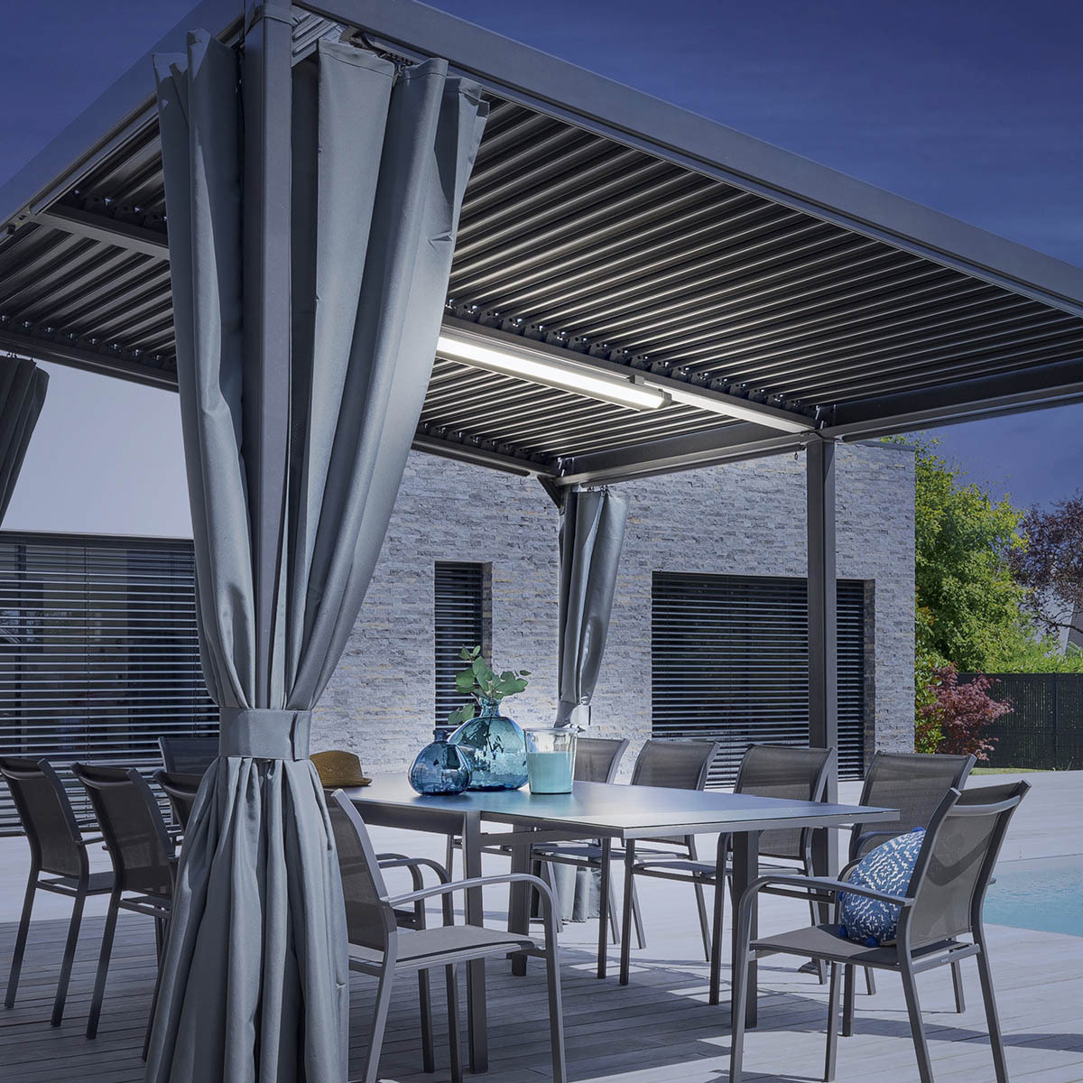 Lampe pour tonnelle et pergola graphite en aluminum
