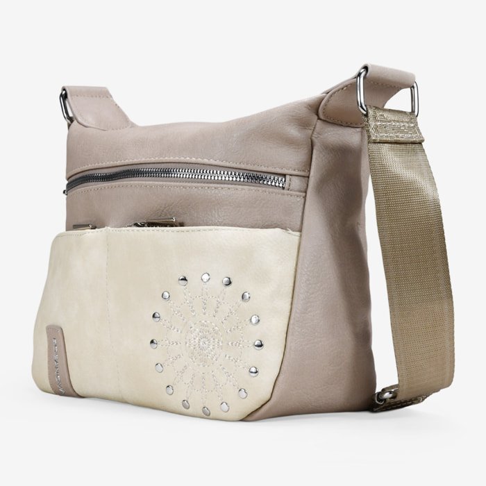 Bolso bandolera beige con cremalleras y tachas
