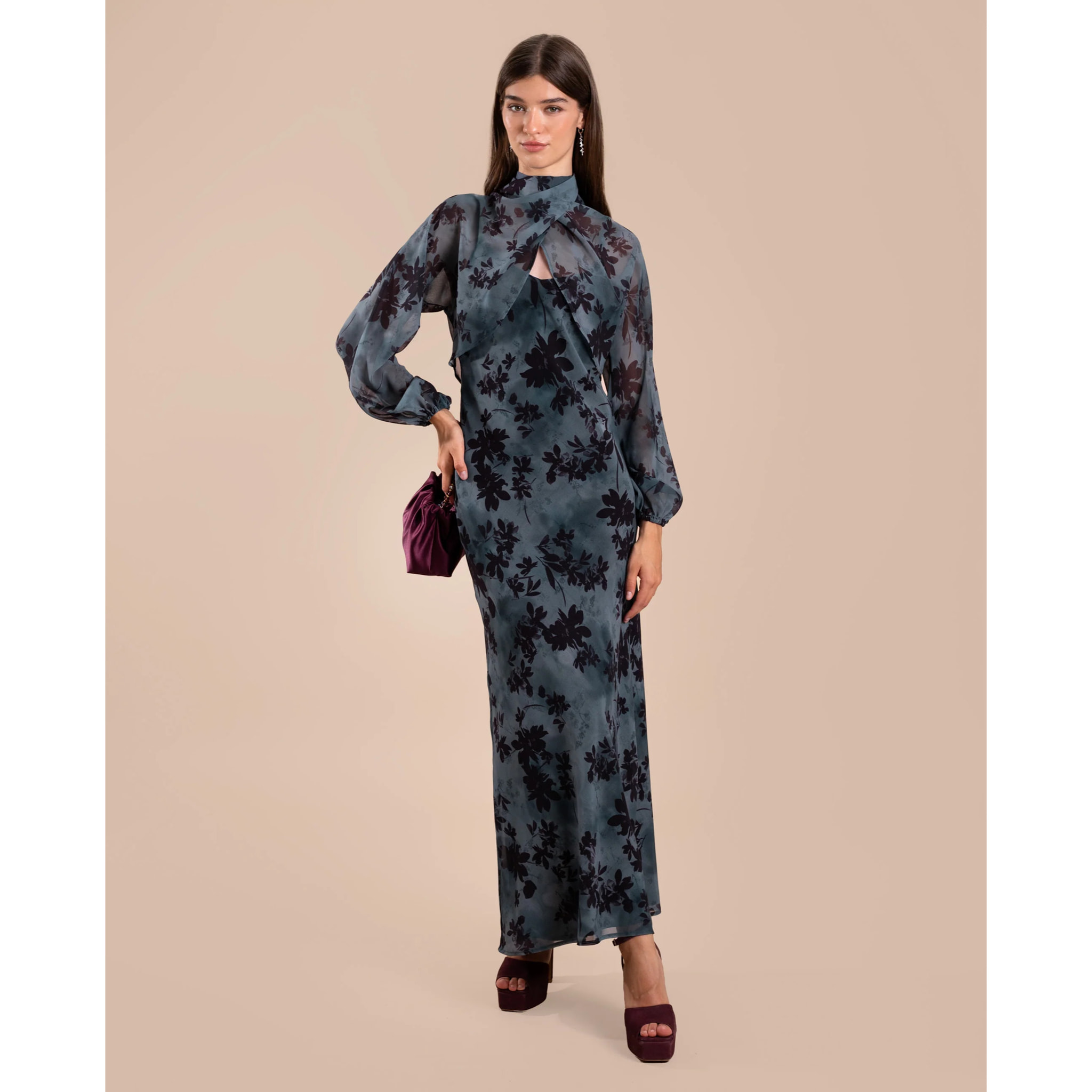 Vestido lencero con tirantes