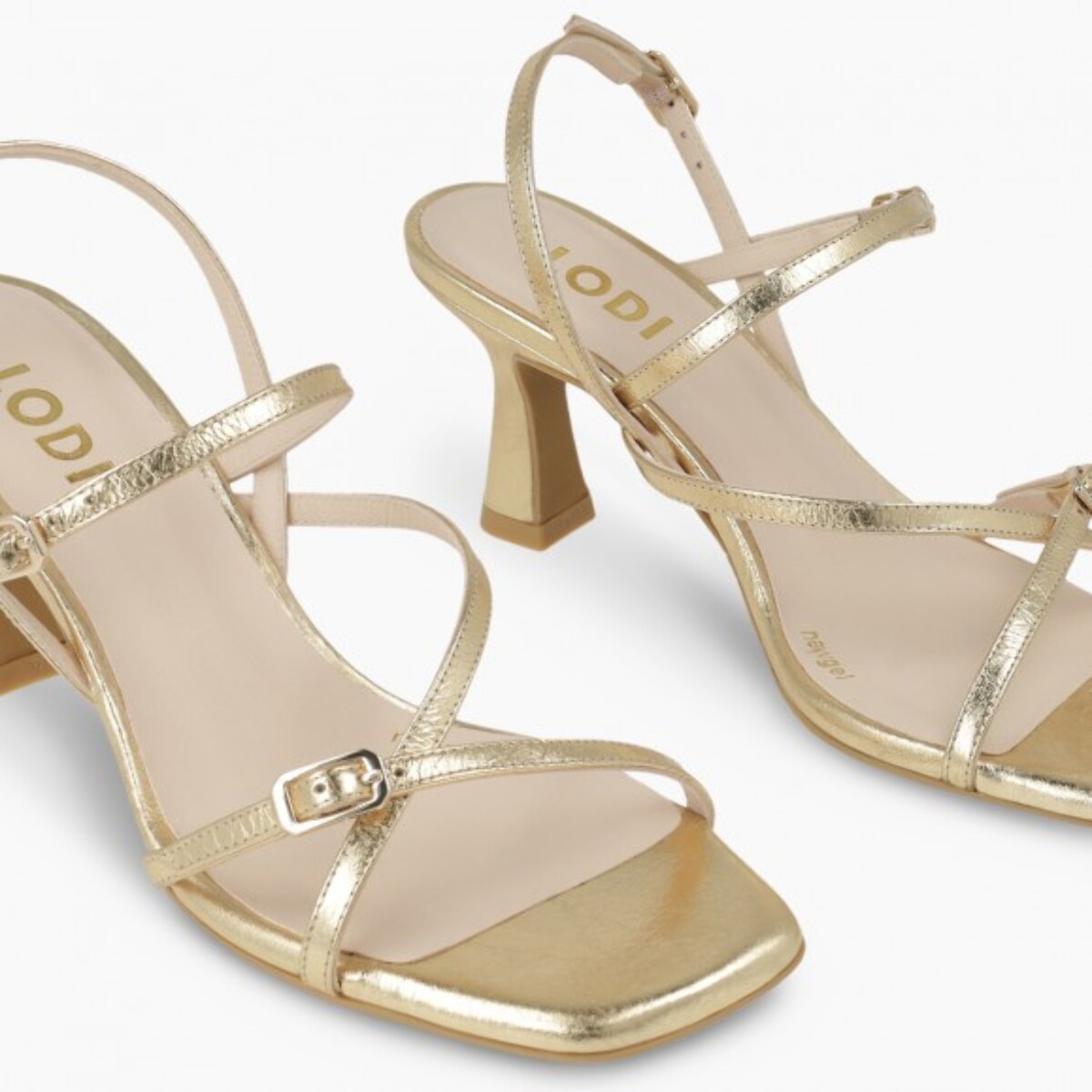 SANDALIAS DORADAS LASON