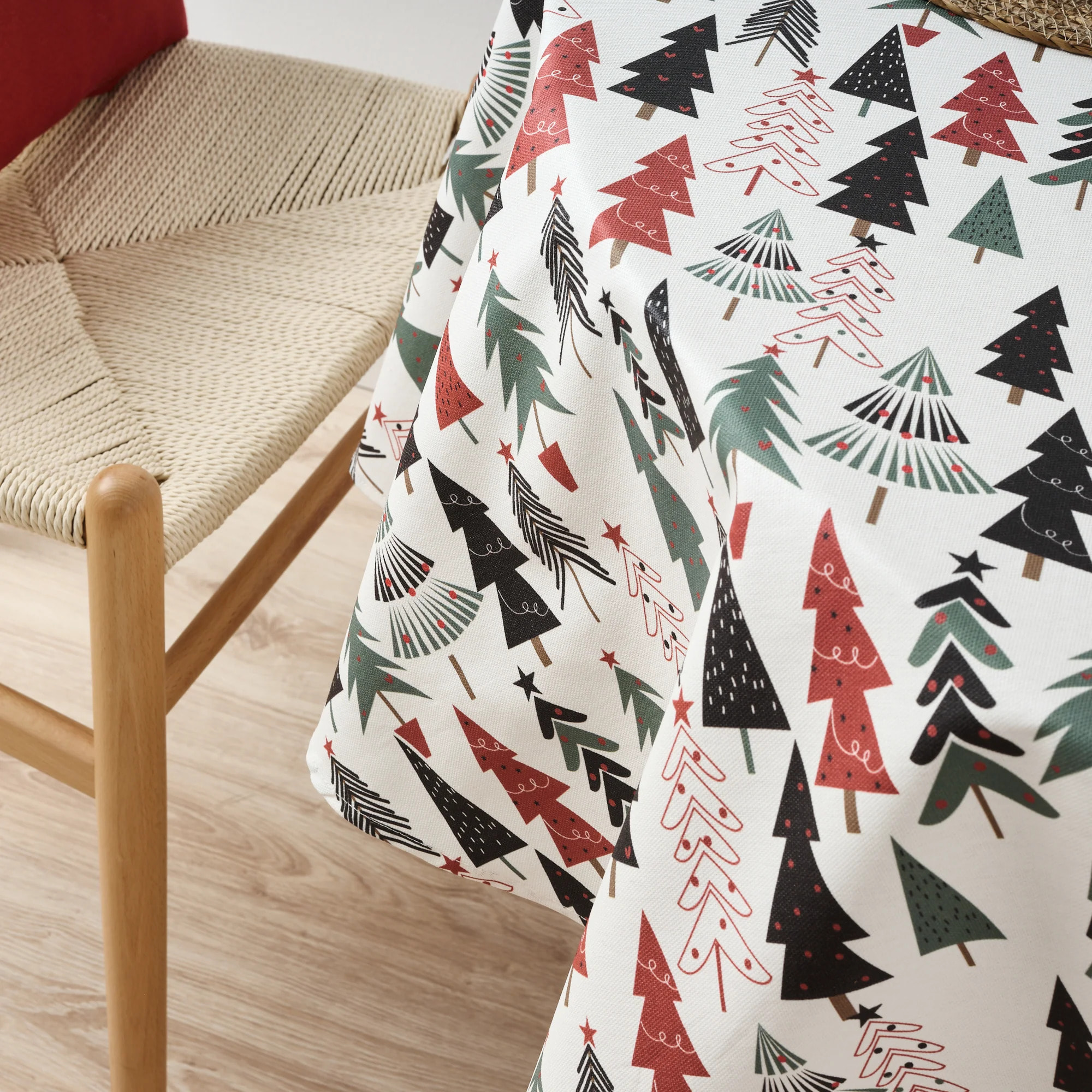 Nappe ronde en résine anti-taches Laponia 51-100