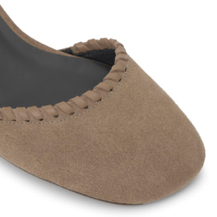 Zapato tacón Adela en serraje con tacón de 4 cm