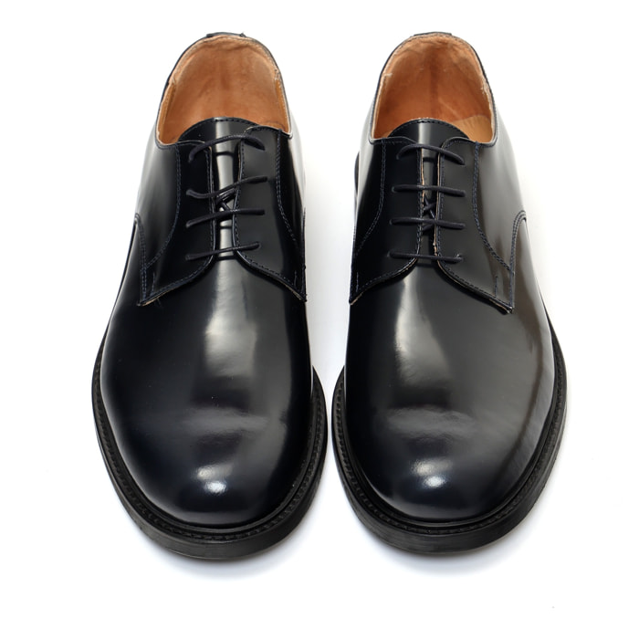 Derby stringate in pelle abrasivato con fondo cuoio antiscivolo