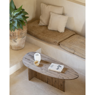 Table basse en bois massif ton chêne foncé de 129cm Hauteur: 43.25 Longueur: 128.6 Largeur: 54.6