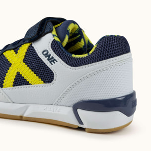 Zapatillas de fútbol sala para niños con velcro en azul y naranja MUNICH ONE KID VCO 80