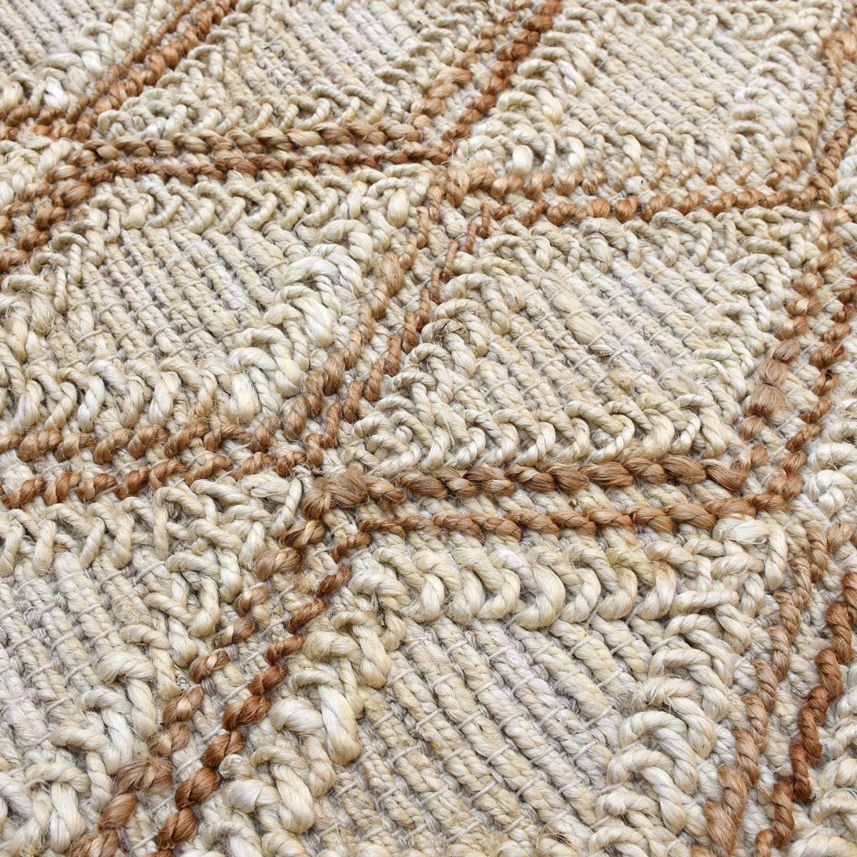 Tapis artisanal Duvi aspect relief, tapis kilim en jute