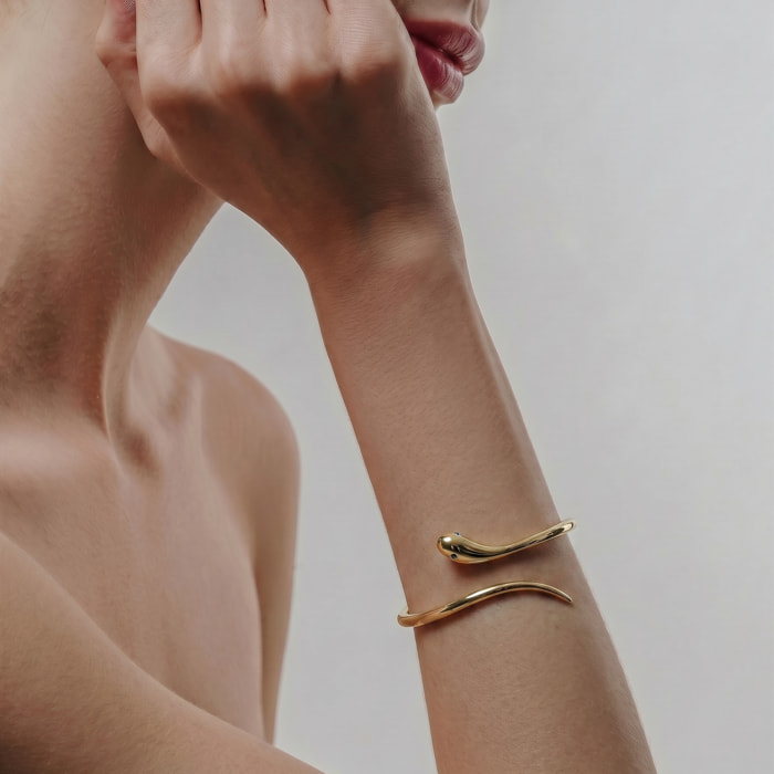 Pulsera Serphentia acabado oro amarillo 18k
