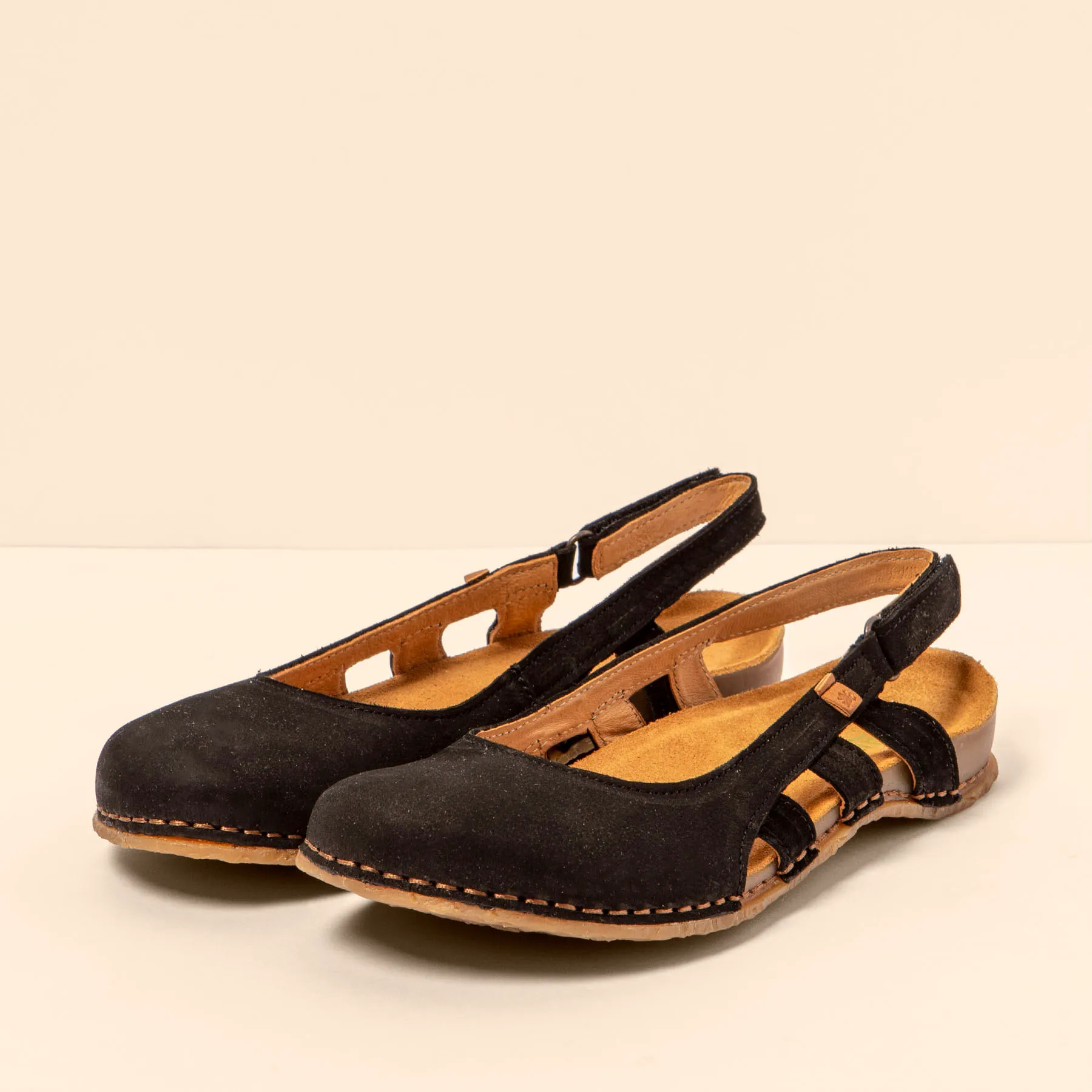 Sandalias N5817 NOBUCK LAVADO BLACK /PANGLAO color Black