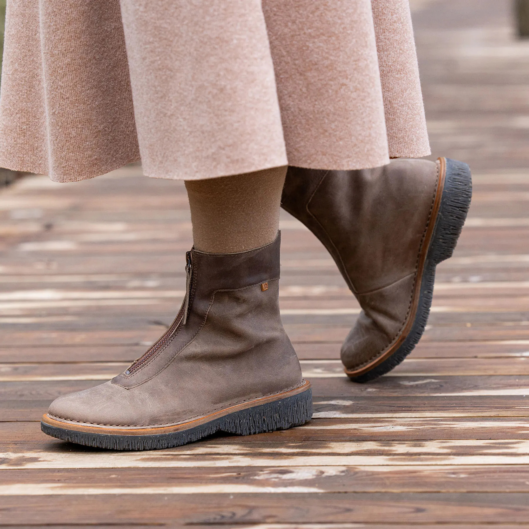 Botines N5581 WAX NAPPA BROWN/VOLCANO color Brown