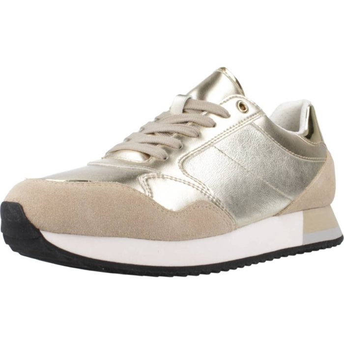 Sneakers de  Mujer de la marca GEOX  modelo D DORALEA ORO