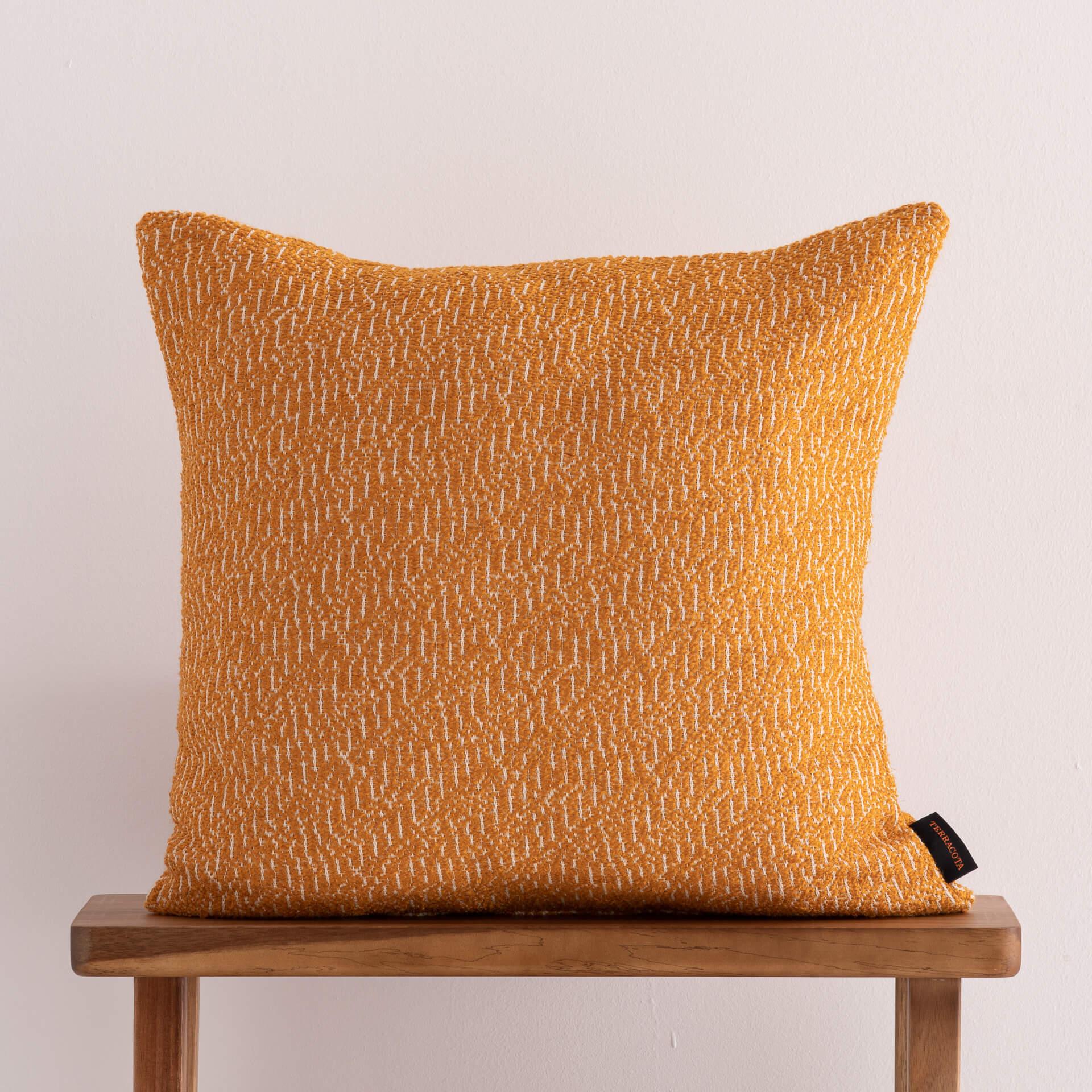 Housse de coussin jacquard 65x65 cm Benisa Ocre