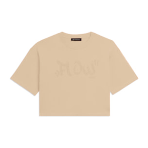 T-shirt Cropped con grafica "FLOW" e borchie