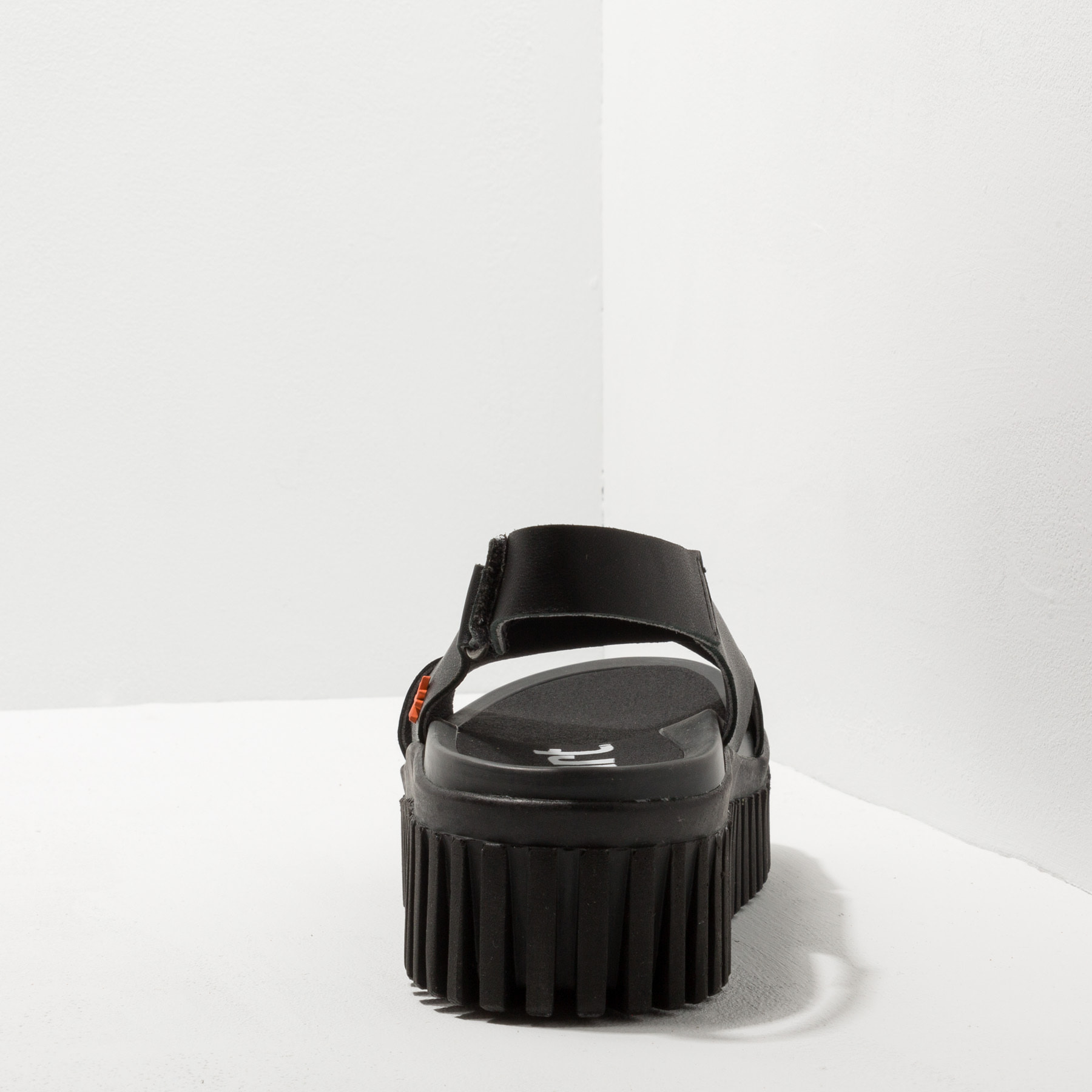 Sandalia de cuña 1574 NAPPA BLACK/BRIGHTON color Black