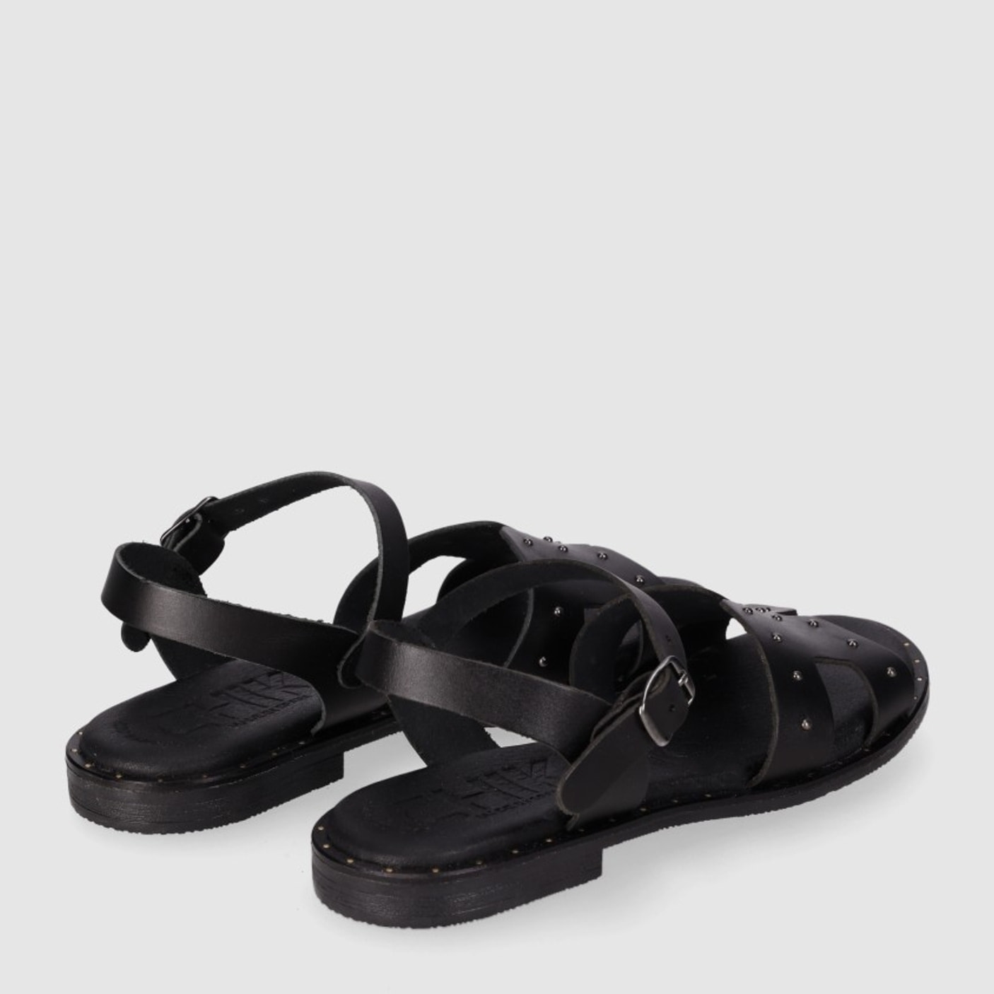 Sandalias de Piel - Negro - Tacón: Bajo