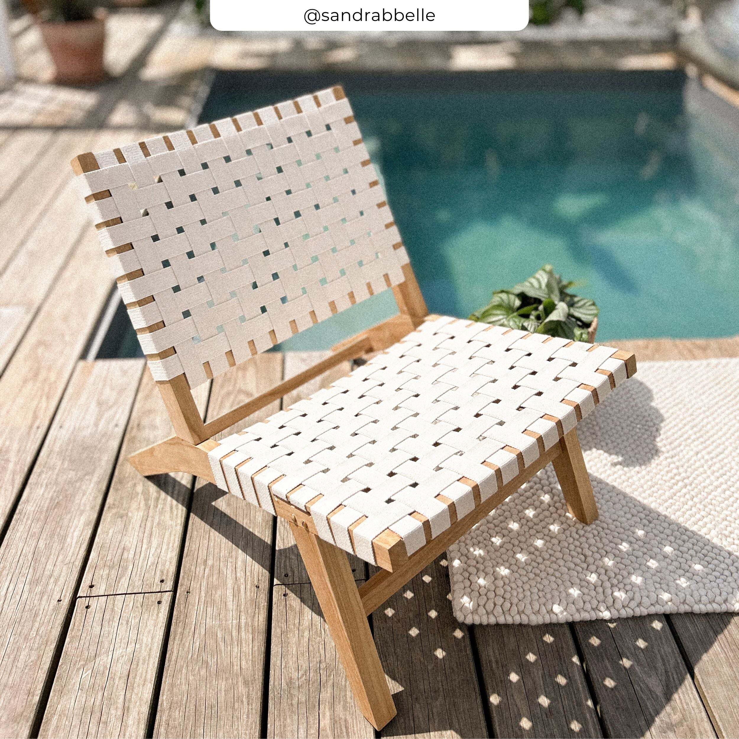 Fauteuil de jardin en teck et sangles en tissu blanc - Tao