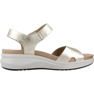 SANDALIAS FLUCHOS F1475